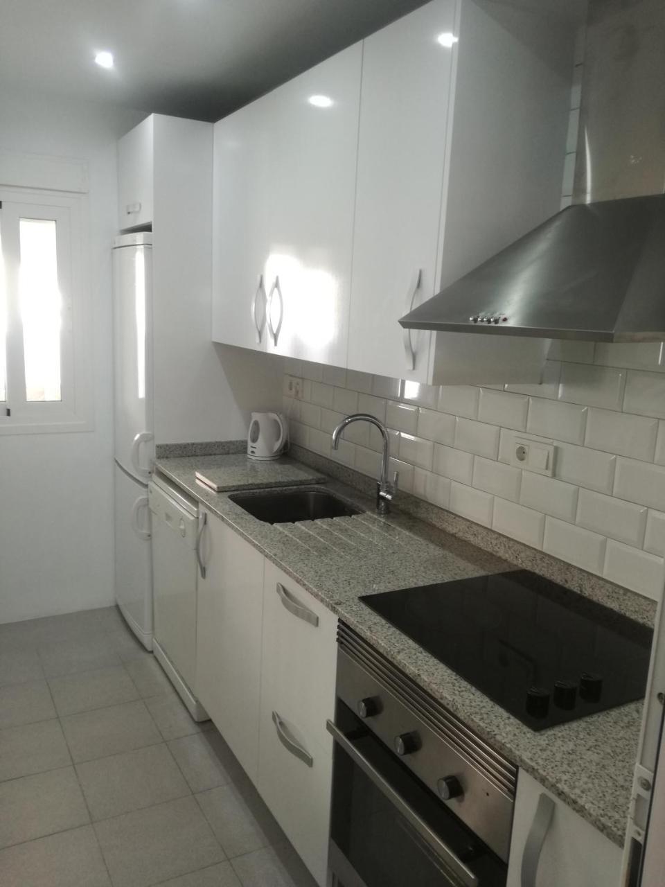 2 Bedroom Newly Renovated Bungalow Close To Bars & Restaurants Los Alcázares Dış mekan fotoğraf